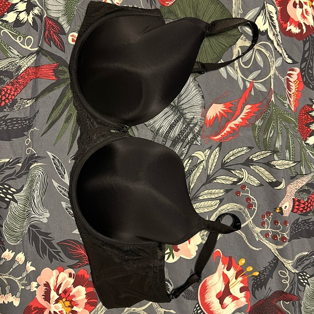 Torrid 38G tshirt bra